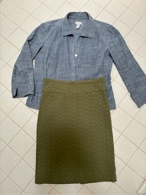 Margaret M Olive Green Textured Pencil Skirt